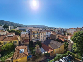 Bel appartement rénové - Très belle vue dégagée